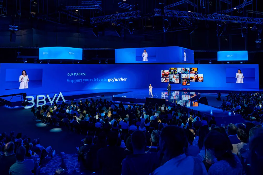 BBVA. GO FURTHER